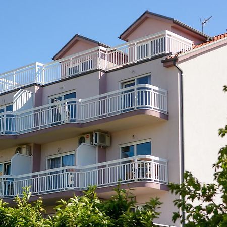 Apartmani Mm Трогир Экстерьер фото