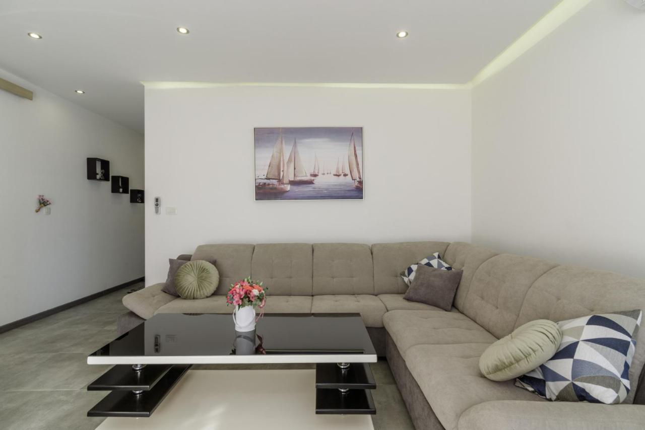 Apartmani Mm Трогир Экстерьер фото