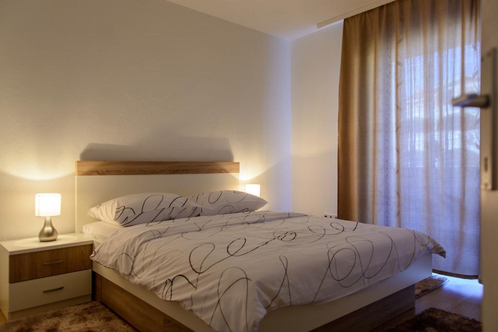 Apartmani Mm Трогир Экстерьер фото